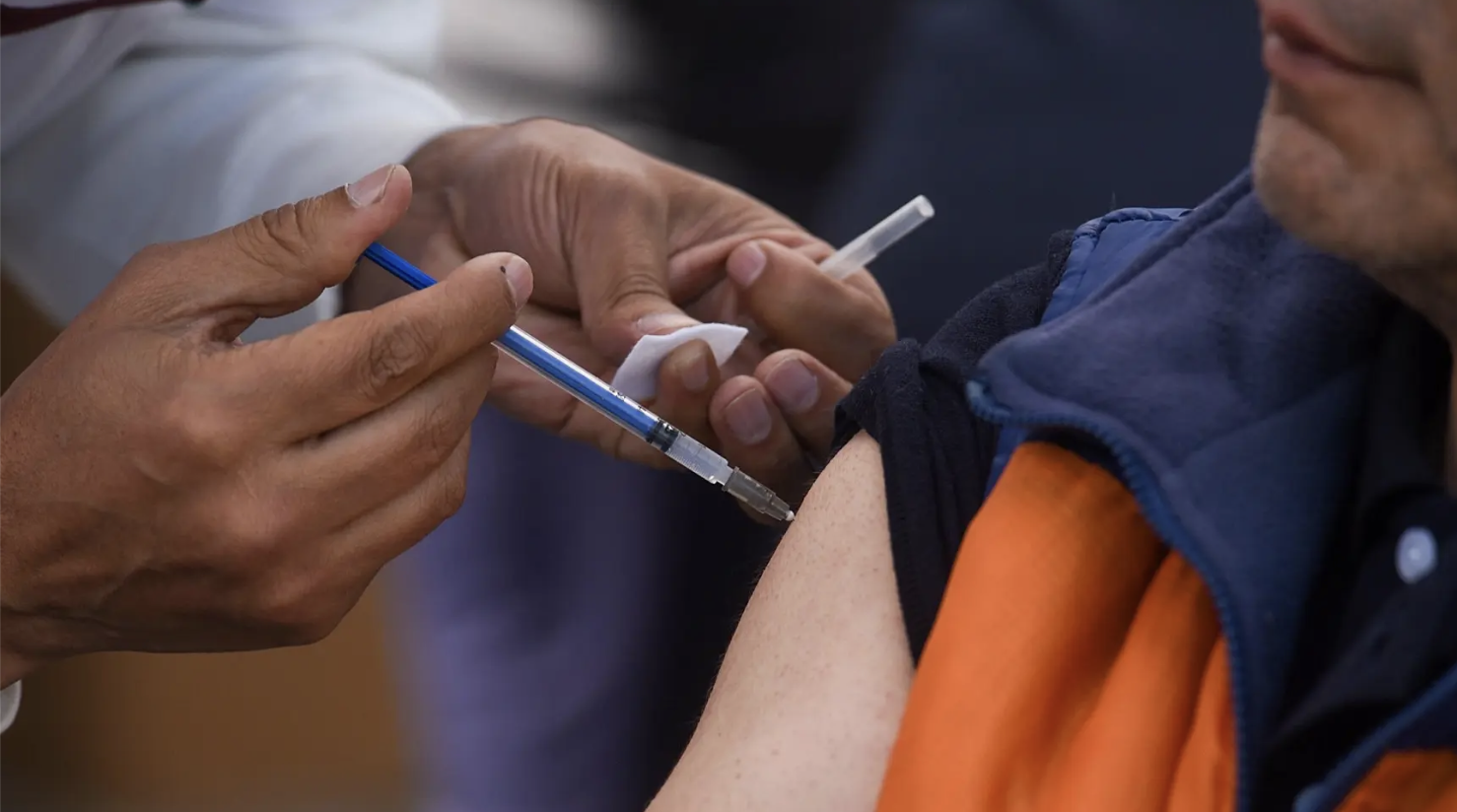 México refuerza llamado a vacunarse ante posible llegada de la “súper gripe” H3N2